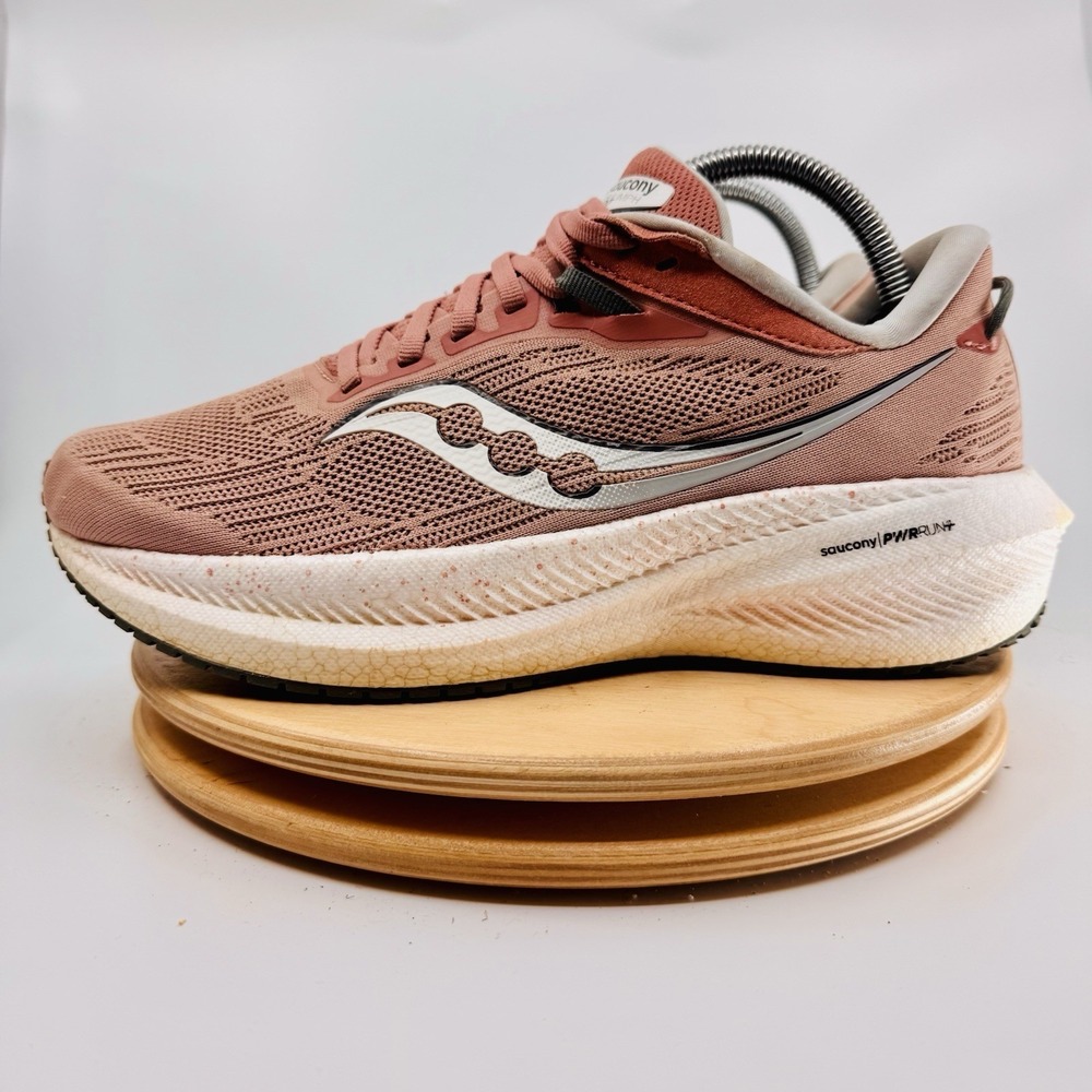 Saucony Triumph 21 Shoes Women's‎ 9.5 W Wide Pink Running Cushioned Sneakers